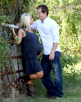 Chuck & Desintey Maternity